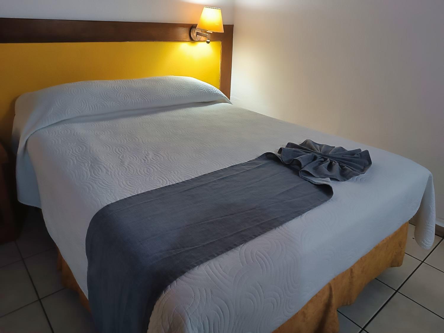 Hotel Pez Vela Manzanillo Extérieur photo