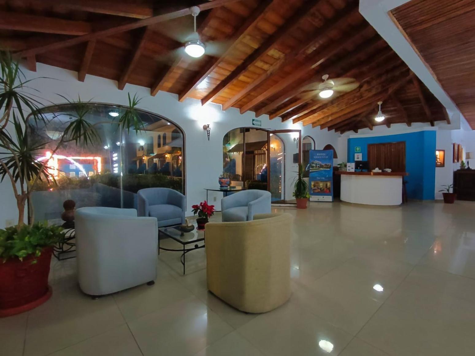 Hotel Pez Vela Manzanillo Extérieur photo